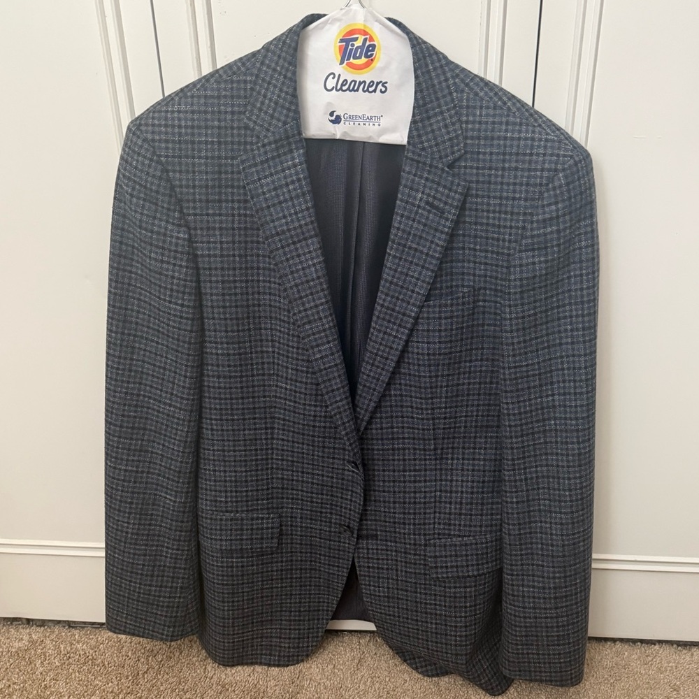 Hugo Boss Dark Gray Checkered Blazer